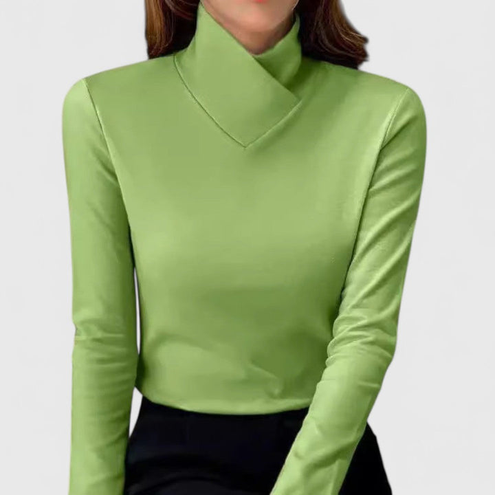 Frances | Elegant Turtleneck Fit