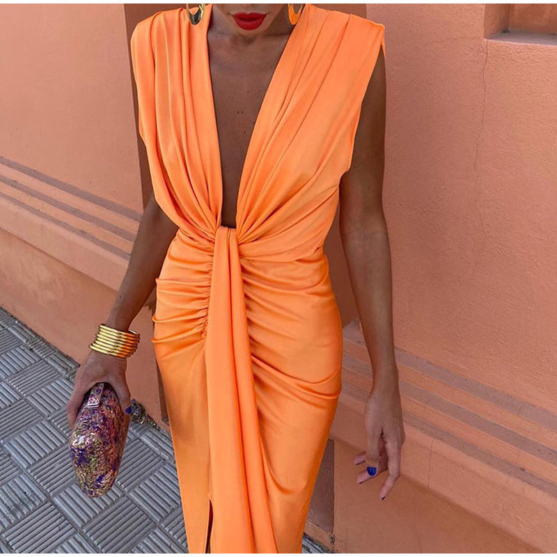 Leonie | Elegant Plunging Dress