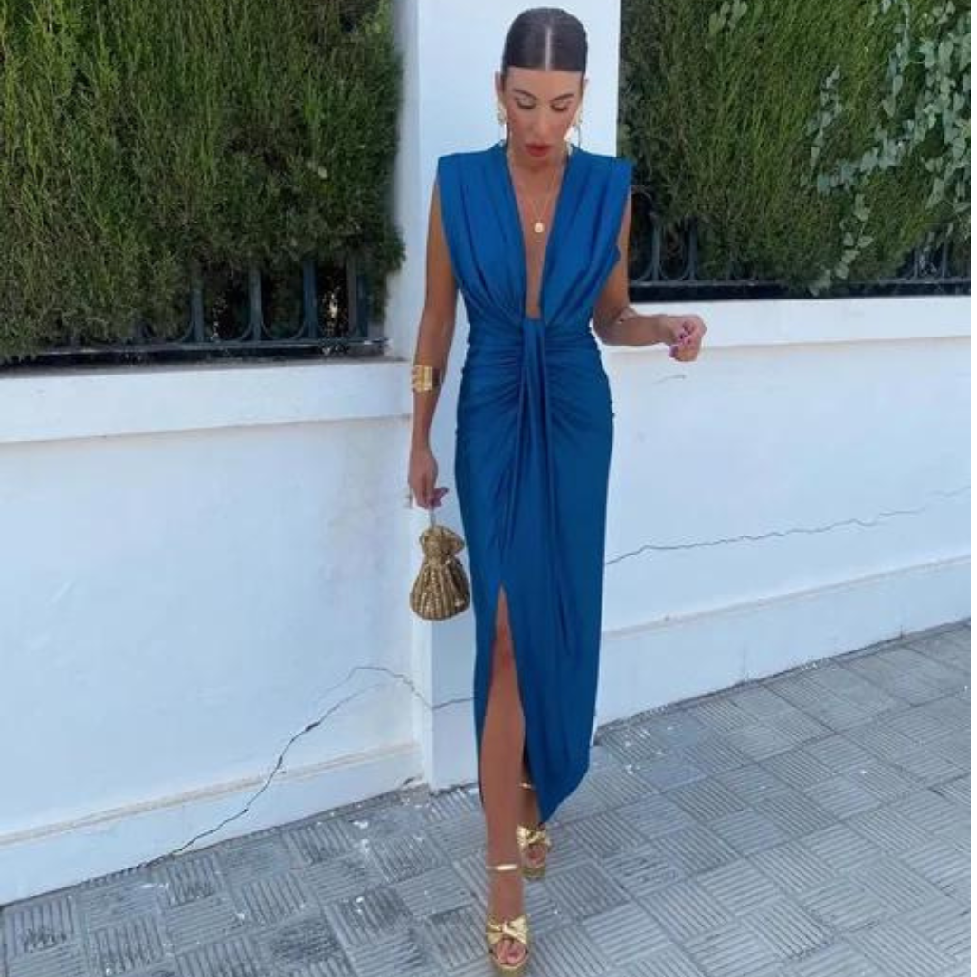 Leonie | Elegant Plunging Dress