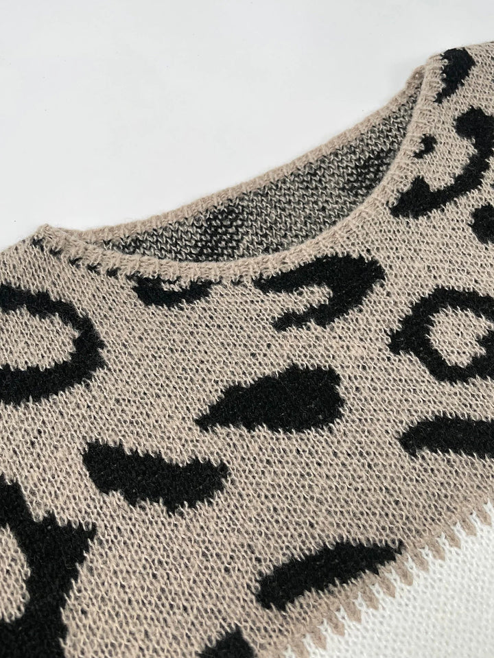 Sue | Chic Leopard Print Sweater